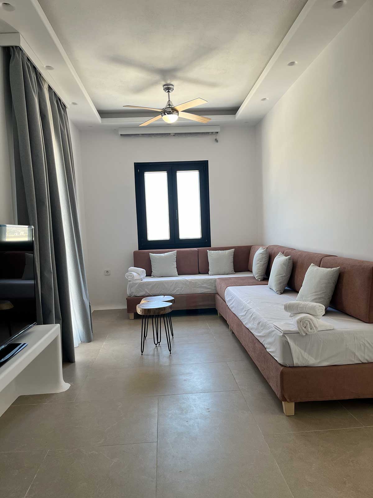 Διαμονή στο Naxos Suites στη Νάξο